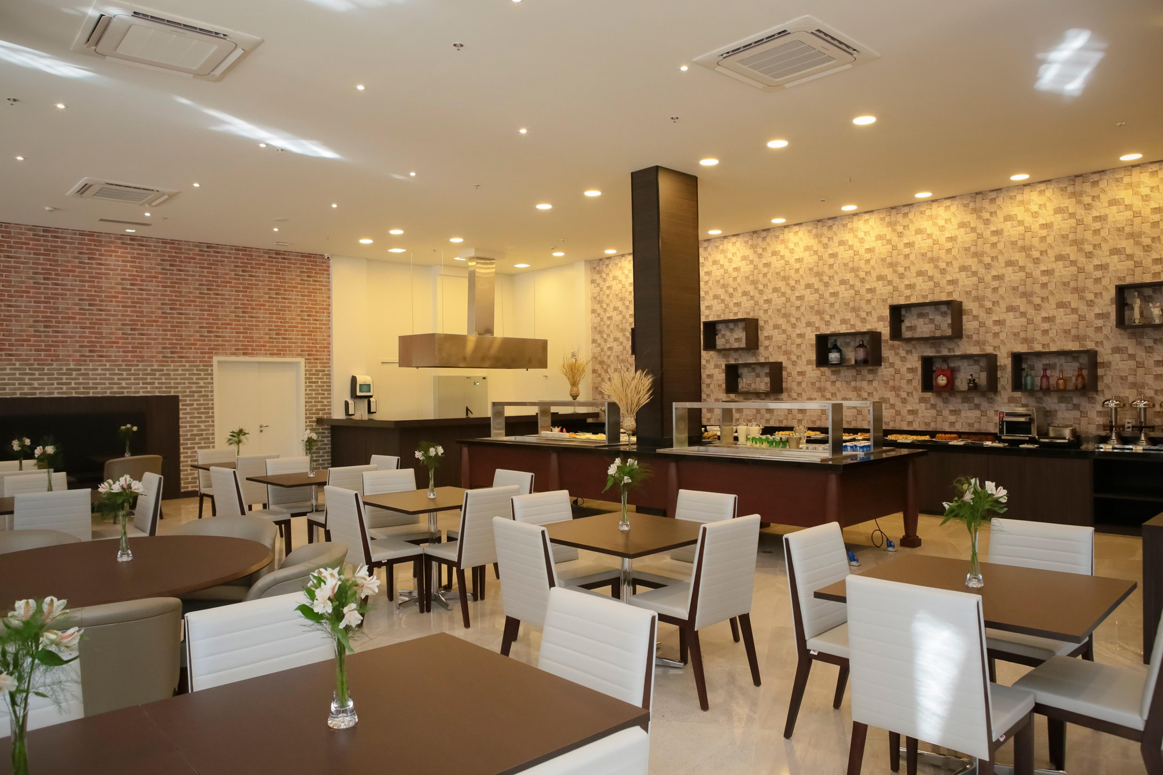 Tryp By Wyndham Ribeirao Preto Hotel Bagian luar foto The dining room